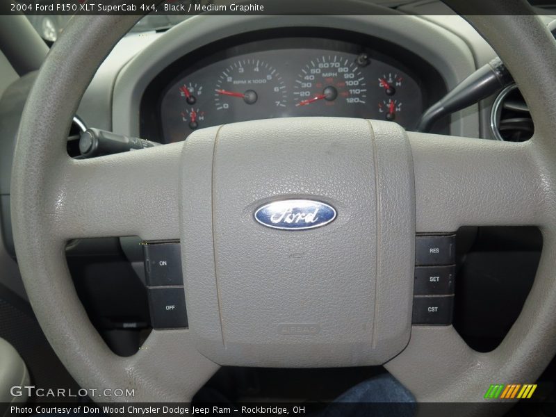 Black / Medium Graphite 2004 Ford F150 XLT SuperCab 4x4