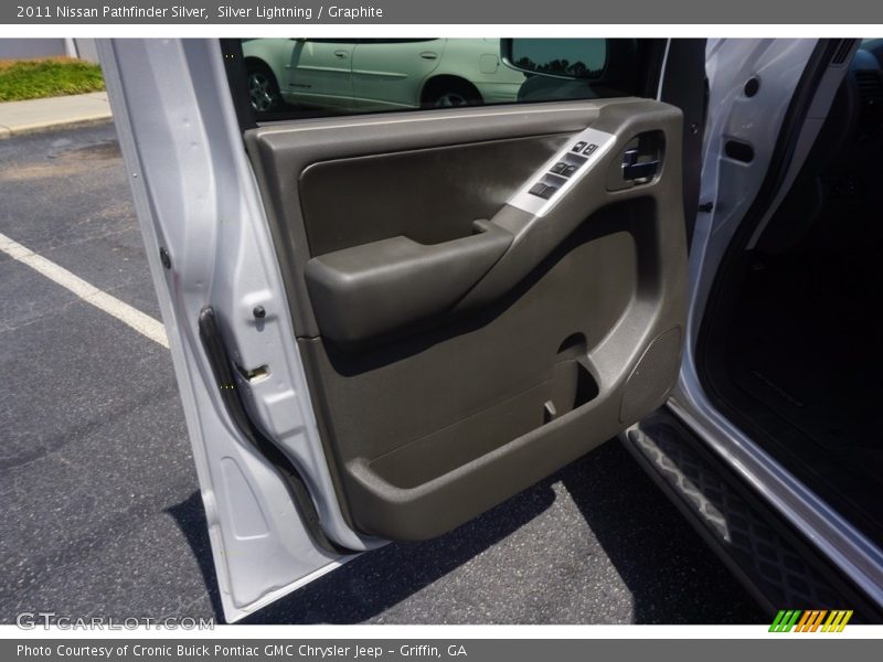 Silver Lightning / Graphite 2011 Nissan Pathfinder Silver