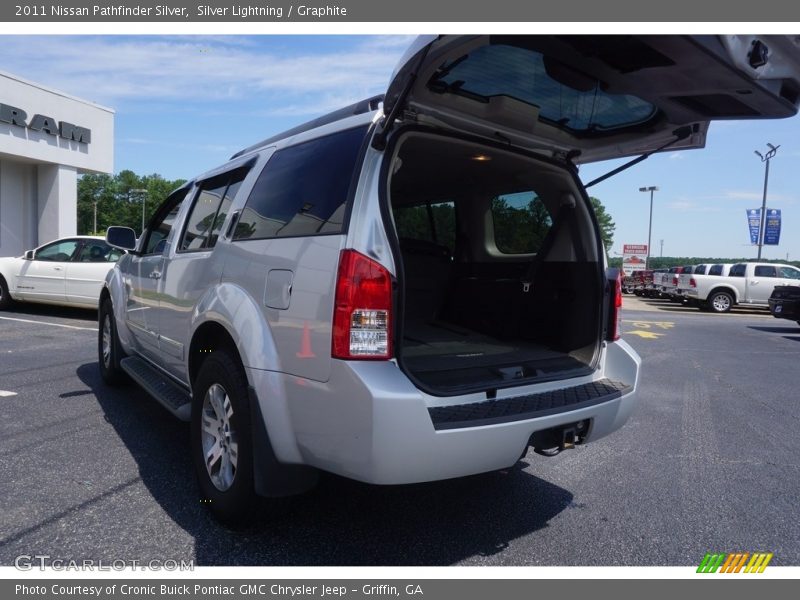 Silver Lightning / Graphite 2011 Nissan Pathfinder Silver