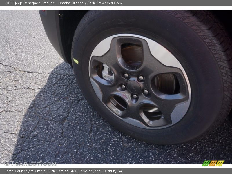 Omaha Orange / Bark Brown/Ski Grey 2017 Jeep Renegade Latitude