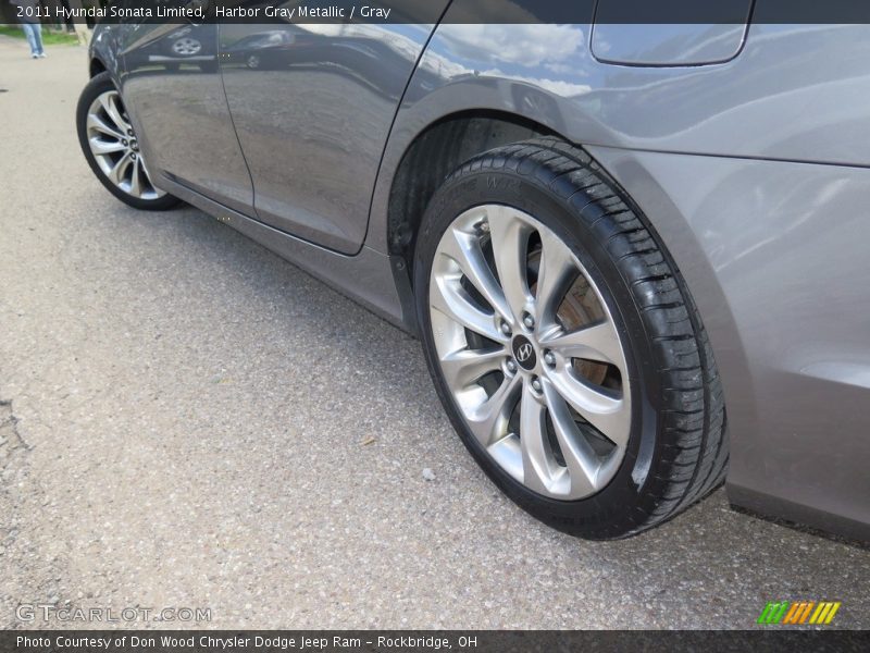 Harbor Gray Metallic / Gray 2011 Hyundai Sonata Limited