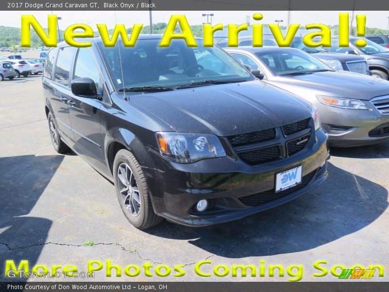 Black Onyx / Black 2017 Dodge Grand Caravan GT