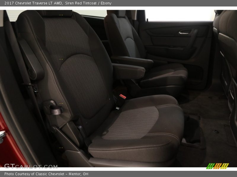 Siren Red Tintcoat / Ebony 2017 Chevrolet Traverse LT AWD