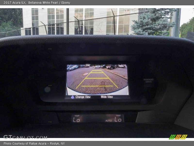 Bellanova White Pearl / Ebony 2017 Acura ILX