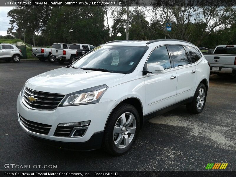 Front 3/4 View of 2017 Traverse Premier