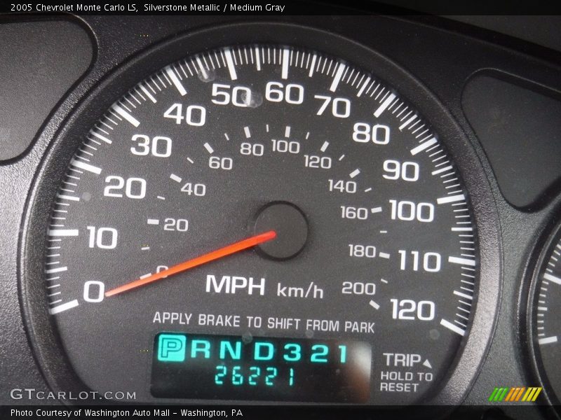 Silverstone Metallic / Medium Gray 2005 Chevrolet Monte Carlo LS