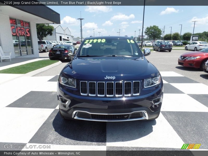 True Blue Pearl / Black/Light Frost Beige 2016 Jeep Grand Cherokee Limited