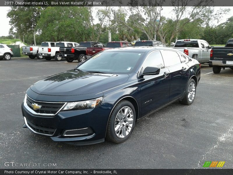 Front 3/4 View of 2017 Impala LS