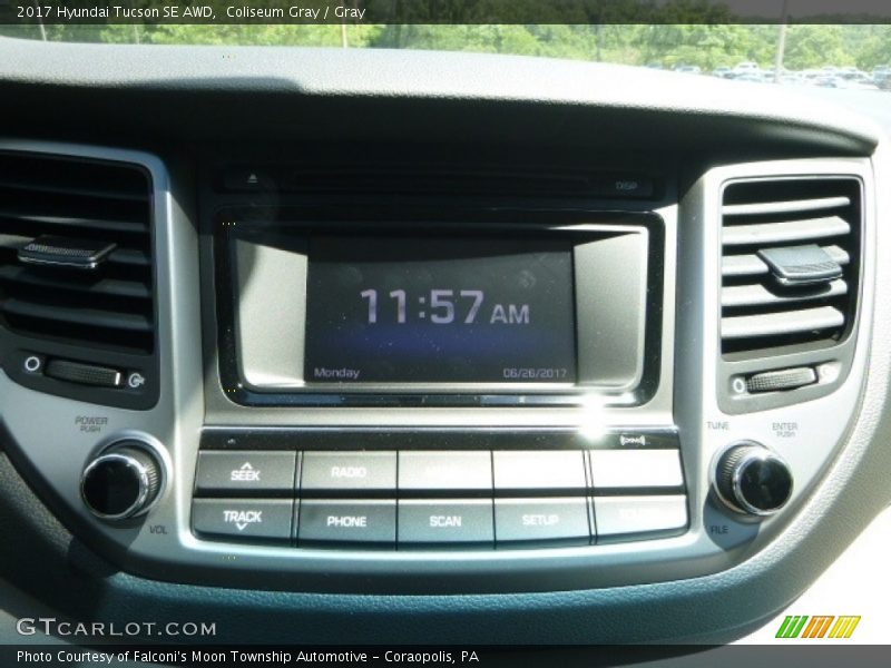 Coliseum Gray / Gray 2017 Hyundai Tucson SE AWD