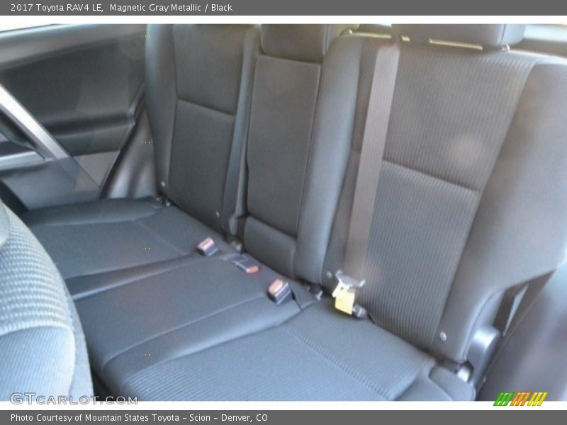 Magnetic Gray Metallic / Black 2017 Toyota RAV4 LE