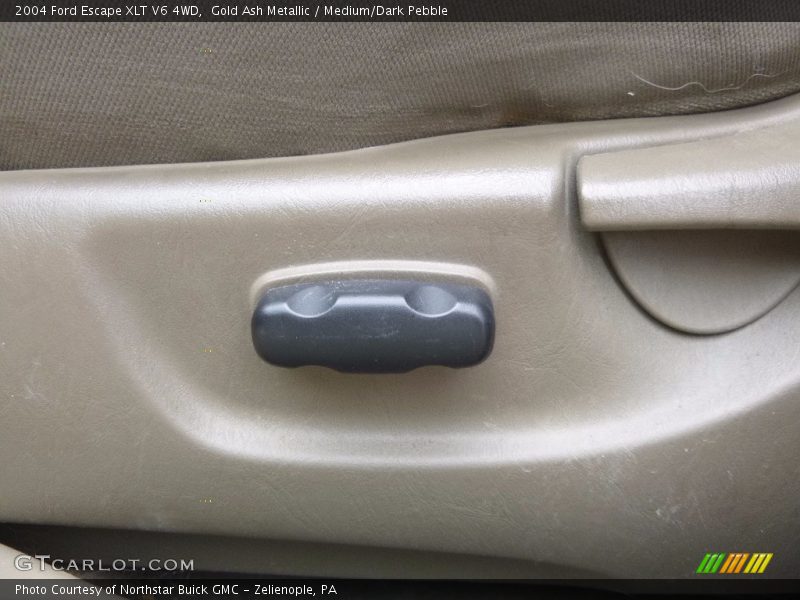 Gold Ash Metallic / Medium/Dark Pebble 2004 Ford Escape XLT V6 4WD