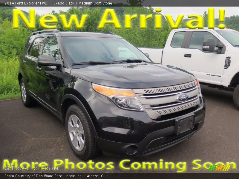 Tuxedo Black / Medium Light Stone 2014 Ford Explorer FWD