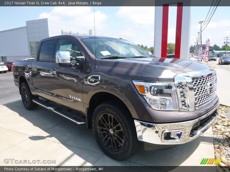 Front 3/4 View of 2017 Titan SL Crew Cab 4x4