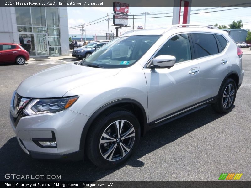 Brilliant Silver / Charcoal 2017 Nissan Rogue SL AWD