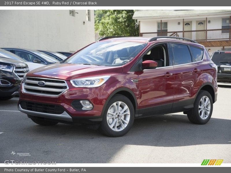 Ruby Red / Charcoal Black 2017 Ford Escape SE 4WD