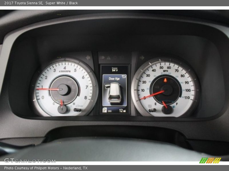  2017 Sienna SE SE Gauges