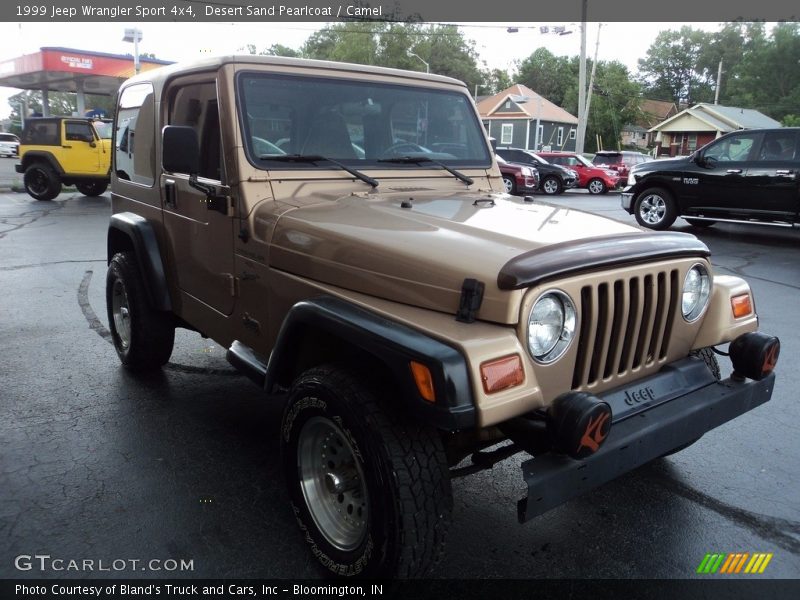 Desert Sand Pearlcoat / Camel 1999 Jeep Wrangler Sport 4x4
