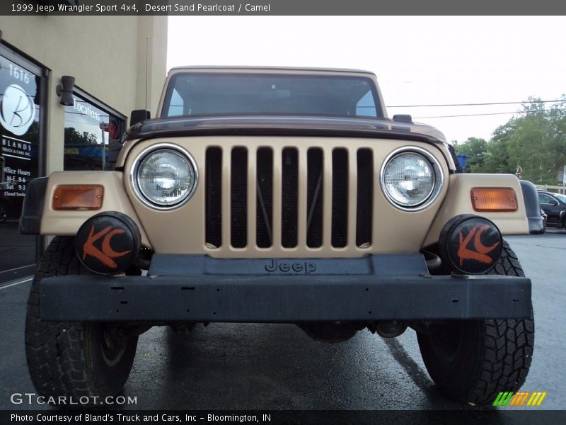 Desert Sand Pearlcoat / Camel 1999 Jeep Wrangler Sport 4x4