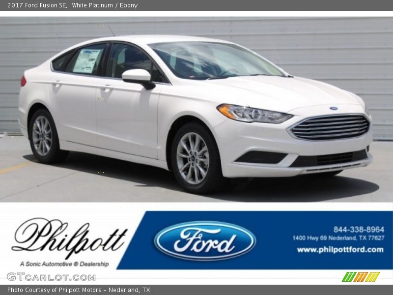 White Platinum / Ebony 2017 Ford Fusion SE