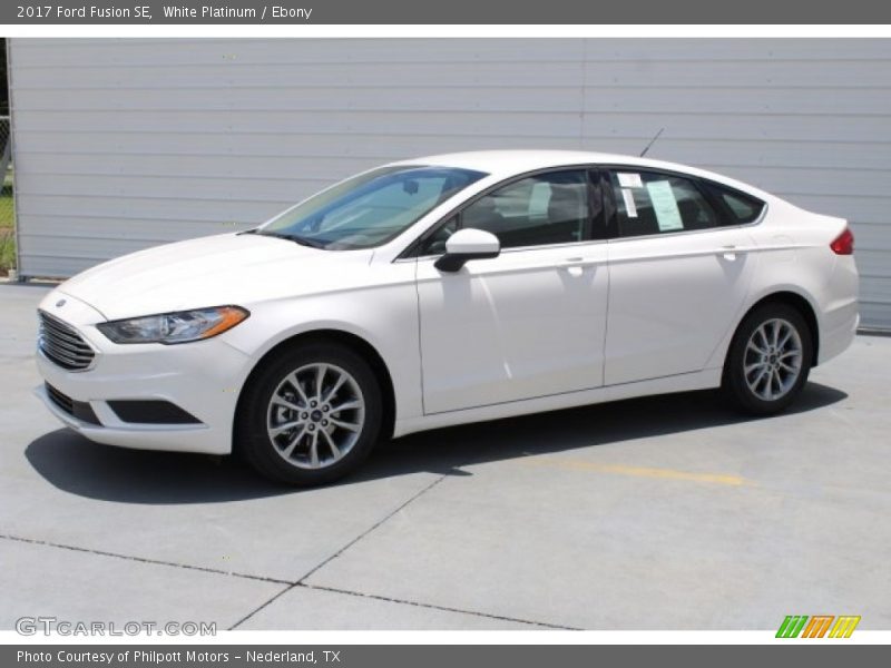 White Platinum / Ebony 2017 Ford Fusion SE