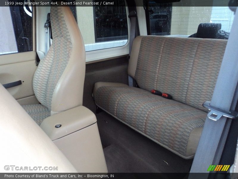 Desert Sand Pearlcoat / Camel 1999 Jeep Wrangler Sport 4x4