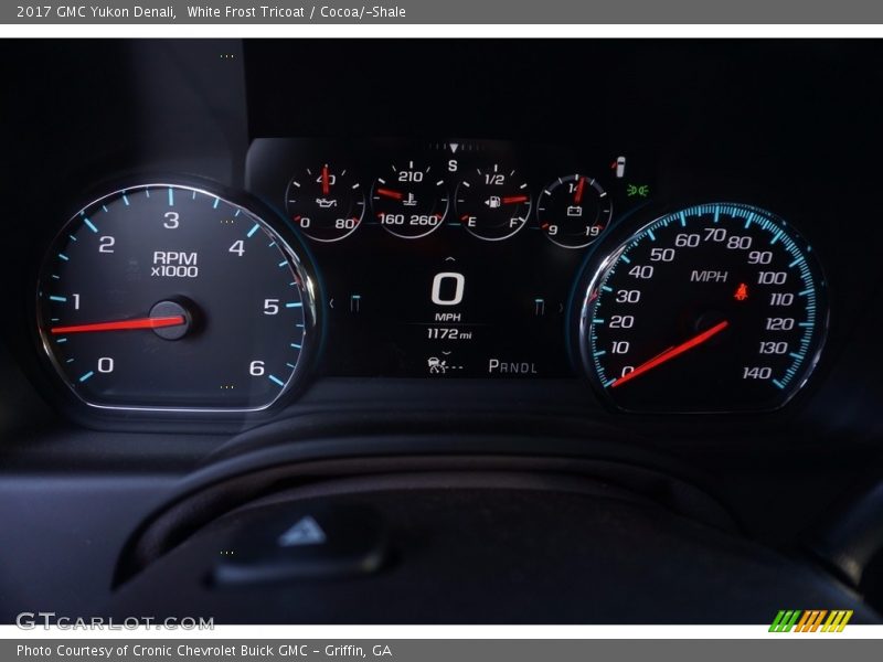 White Frost Tricoat / Cocoa/­Shale 2017 GMC Yukon Denali