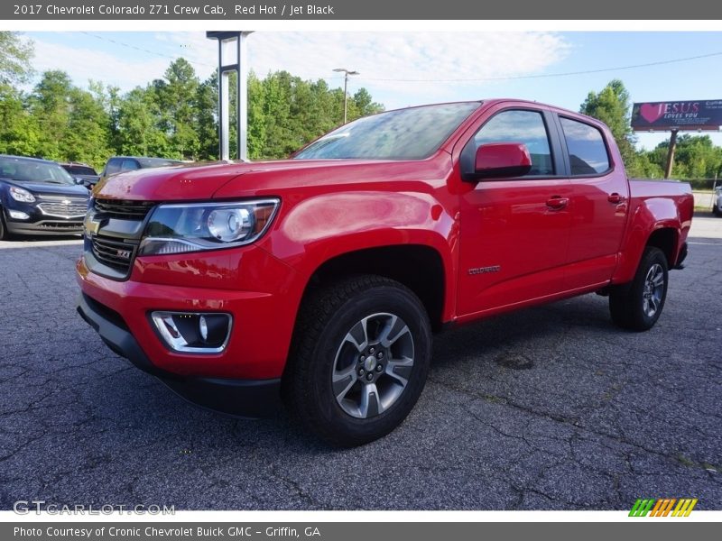 Front 3/4 View of 2017 Colorado Z71 Crew Cab