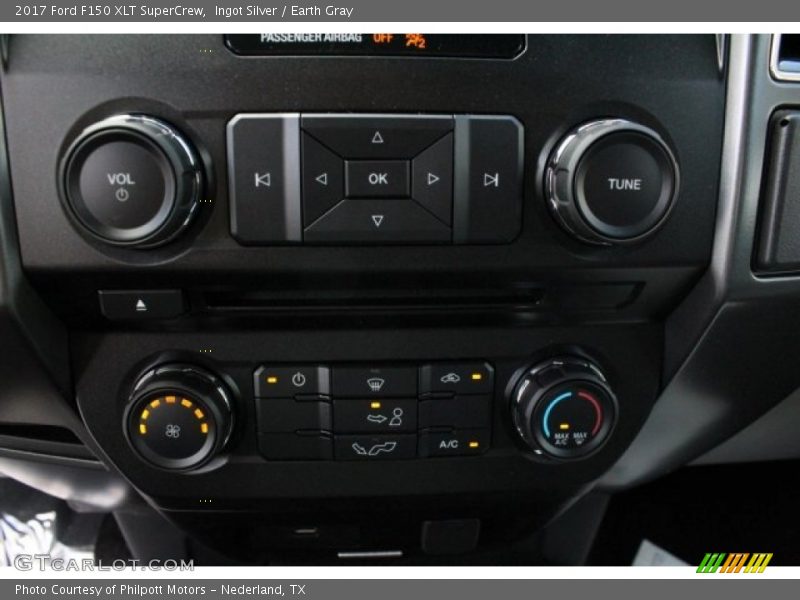 Ingot Silver / Earth Gray 2017 Ford F150 XLT SuperCrew