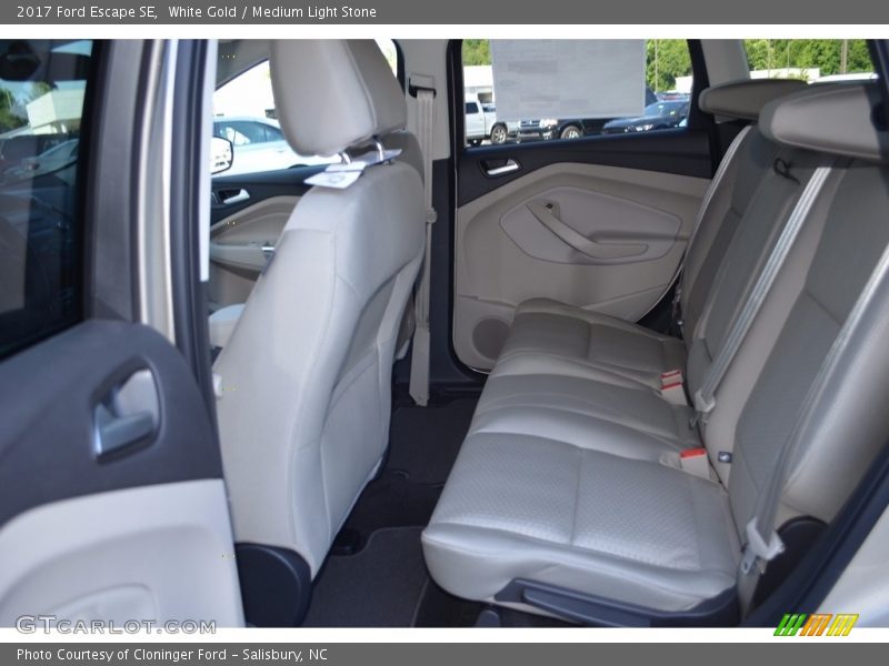 White Gold / Medium Light Stone 2017 Ford Escape SE