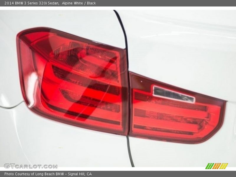 Alpine White / Black 2014 BMW 3 Series 320i Sedan