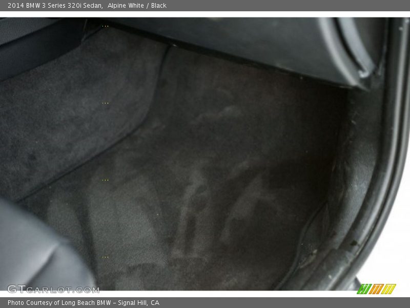 Alpine White / Black 2014 BMW 3 Series 320i Sedan