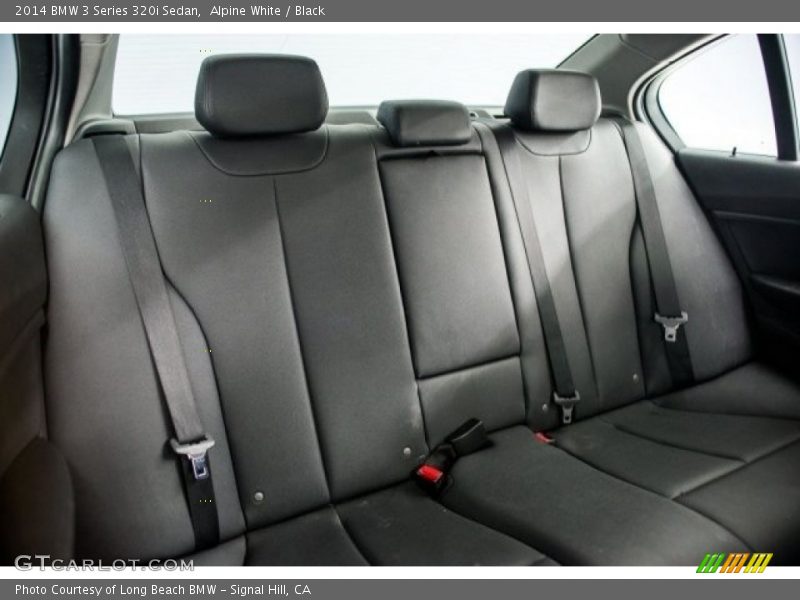 Alpine White / Black 2014 BMW 3 Series 320i Sedan