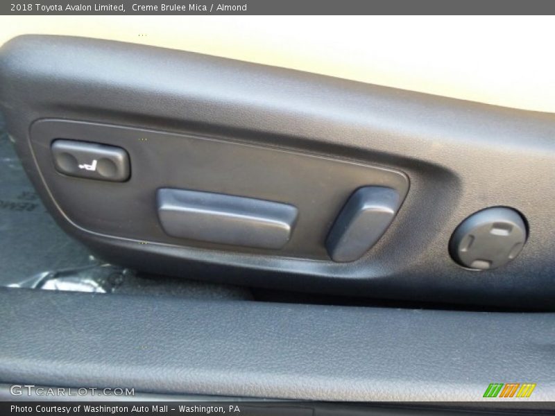 Creme Brulee Mica / Almond 2018 Toyota Avalon Limited