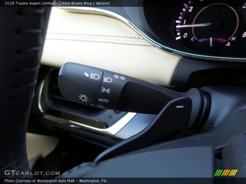 Creme Brulee Mica / Almond 2018 Toyota Avalon Limited