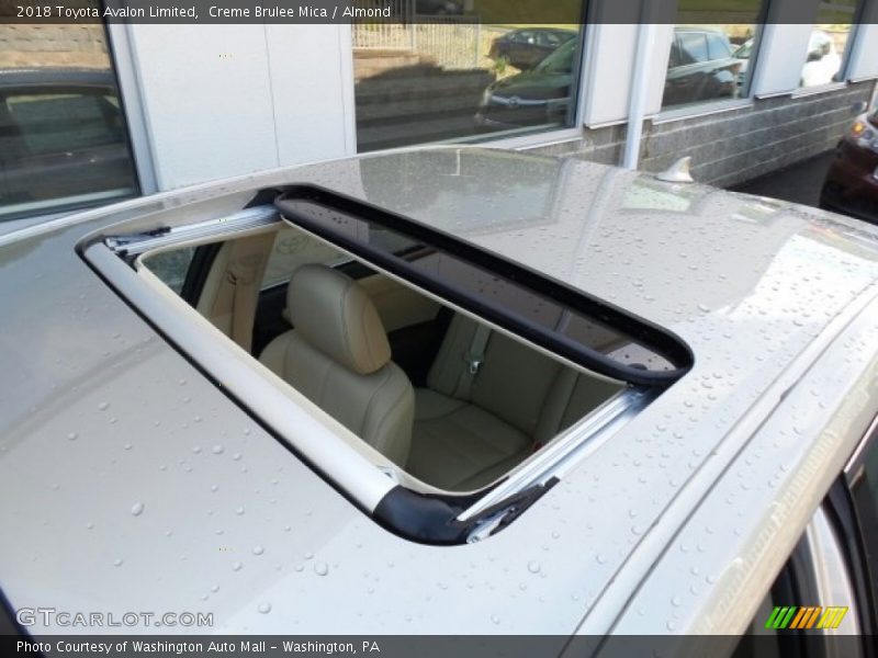 Creme Brulee Mica / Almond 2018 Toyota Avalon Limited