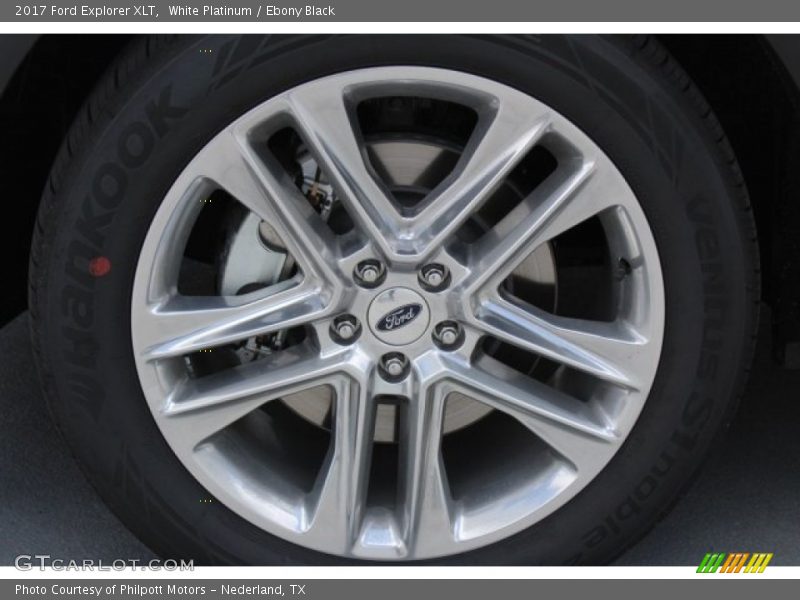 White Platinum / Ebony Black 2017 Ford Explorer XLT