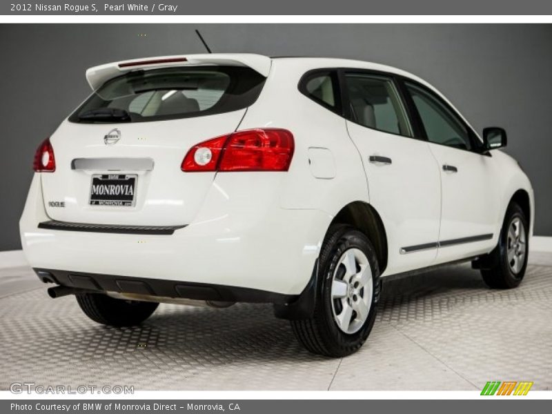 Pearl White / Gray 2012 Nissan Rogue S