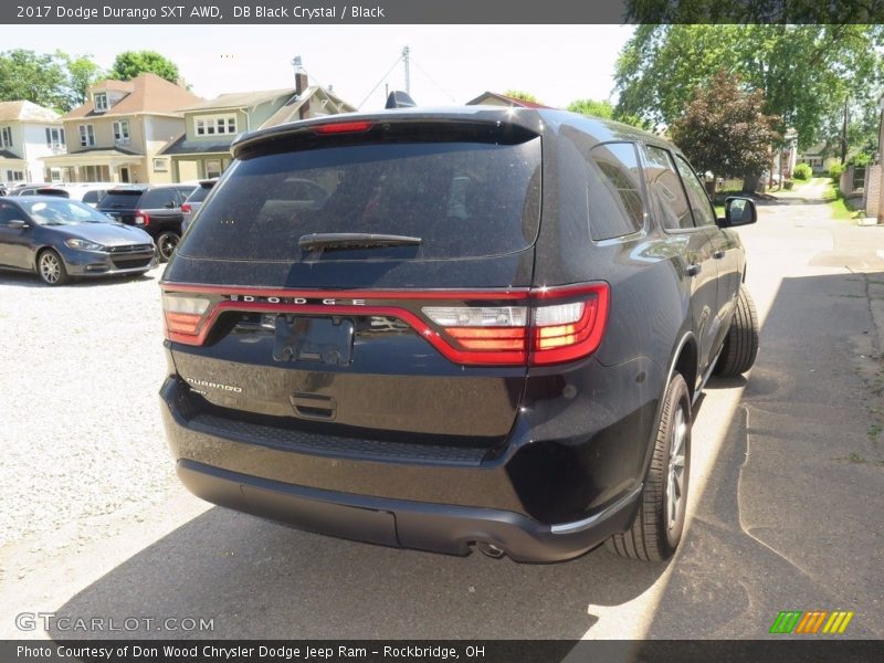DB Black Crystal / Black 2017 Dodge Durango SXT AWD