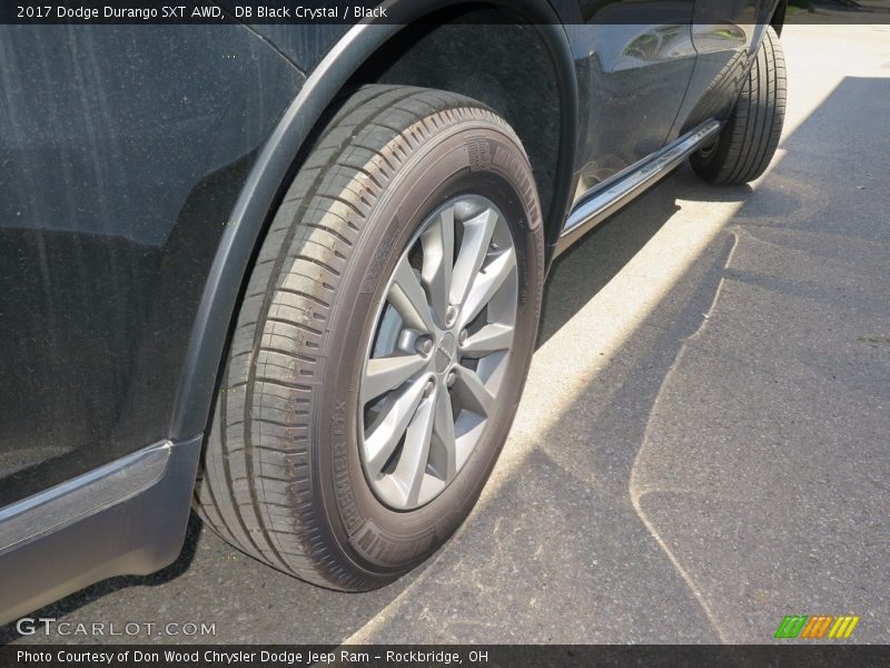 DB Black Crystal / Black 2017 Dodge Durango SXT AWD