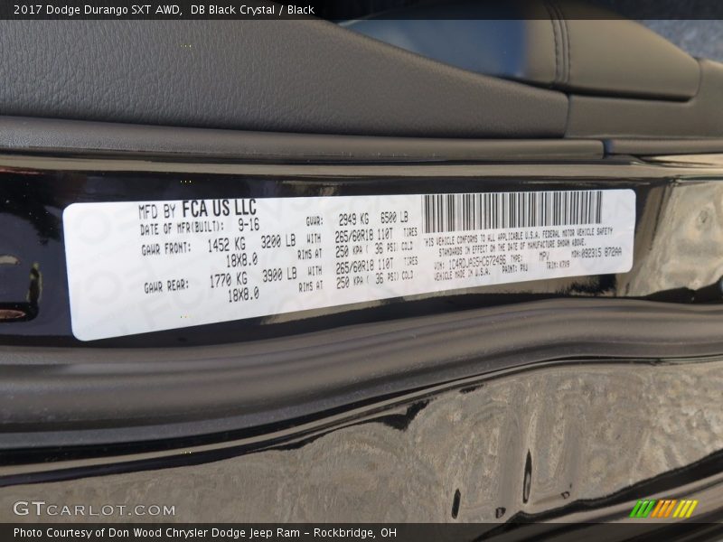 DB Black Crystal / Black 2017 Dodge Durango SXT AWD