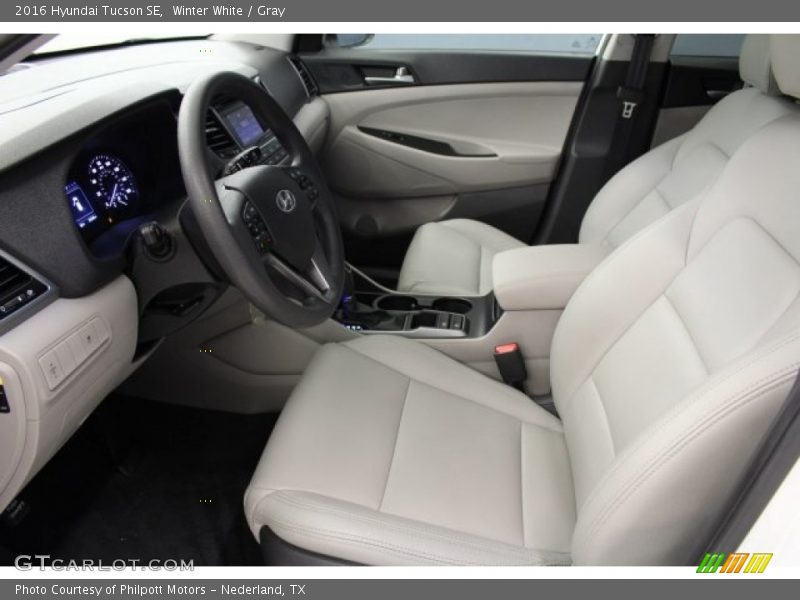 Winter White / Gray 2016 Hyundai Tucson SE