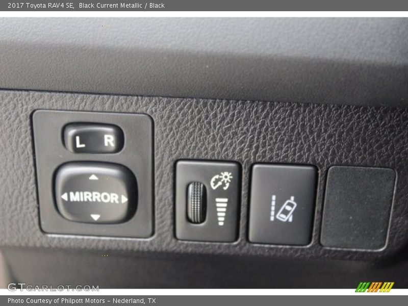 Black Current Metallic / Black 2017 Toyota RAV4 SE