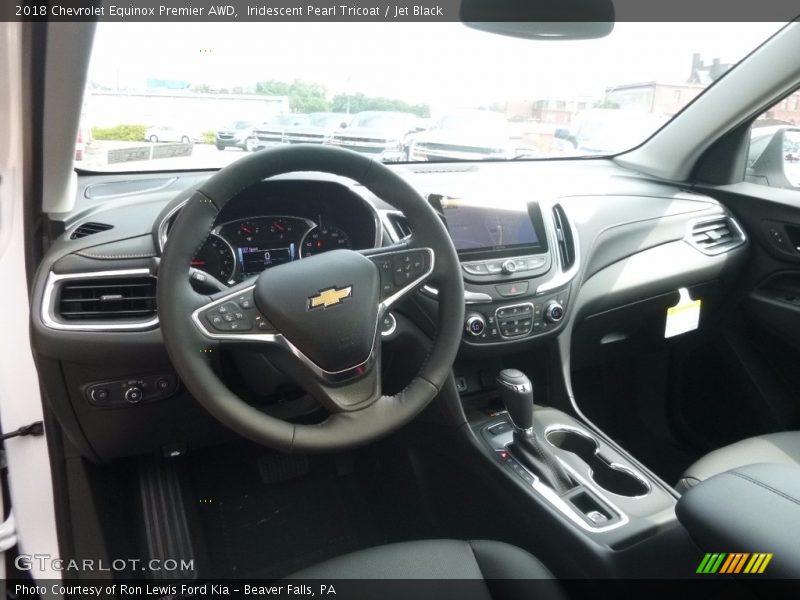 Iridescent Pearl Tricoat / Jet Black 2018 Chevrolet Equinox Premier AWD