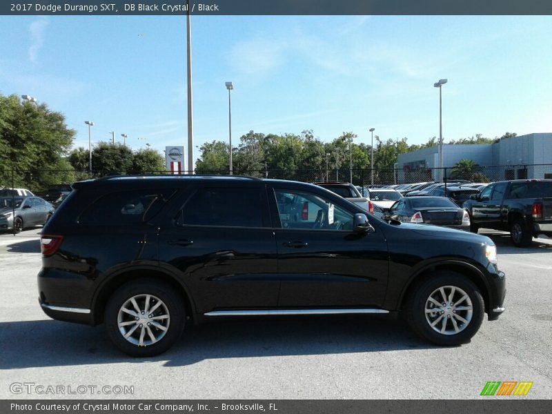 DB Black Crystal / Black 2017 Dodge Durango SXT