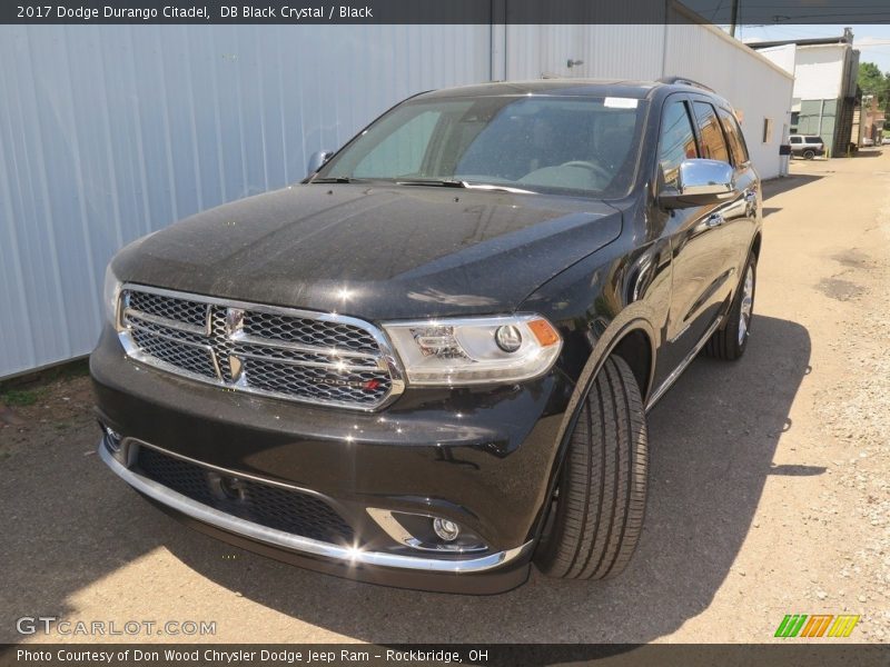 DB Black Crystal / Black 2017 Dodge Durango Citadel