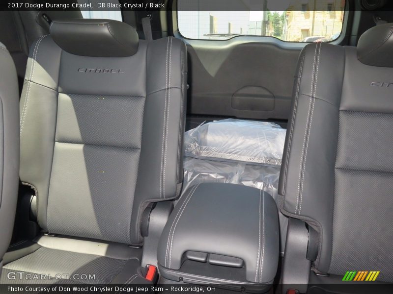 DB Black Crystal / Black 2017 Dodge Durango Citadel