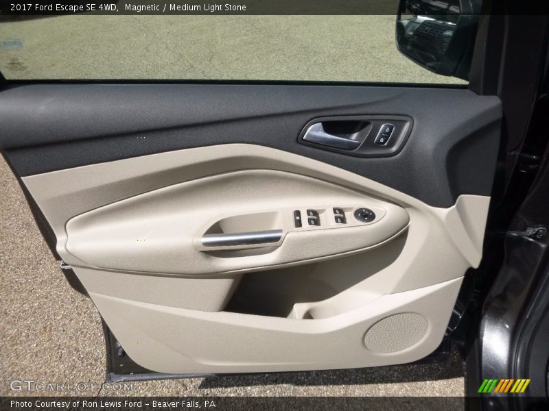 Magnetic / Medium Light Stone 2017 Ford Escape SE 4WD