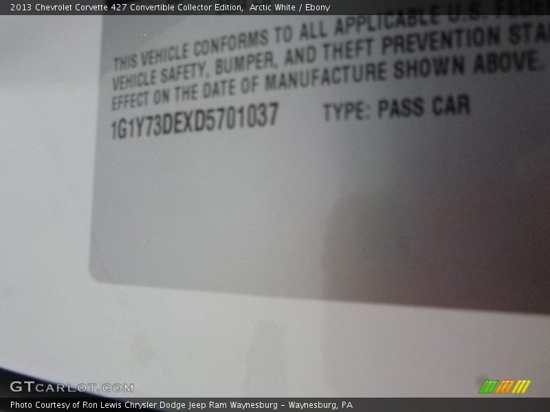 Arctic White / Ebony 2013 Chevrolet Corvette 427 Convertible Collector Edition