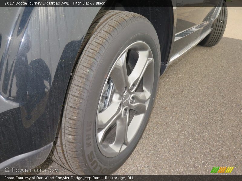 Pitch Black / Black 2017 Dodge Journey Crossroad AWD