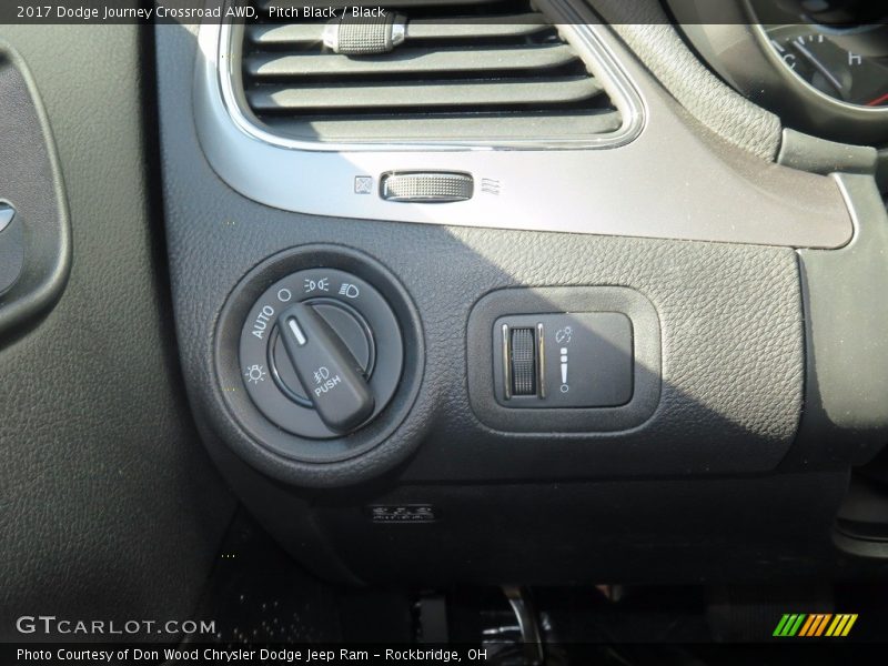 Pitch Black / Black 2017 Dodge Journey Crossroad AWD